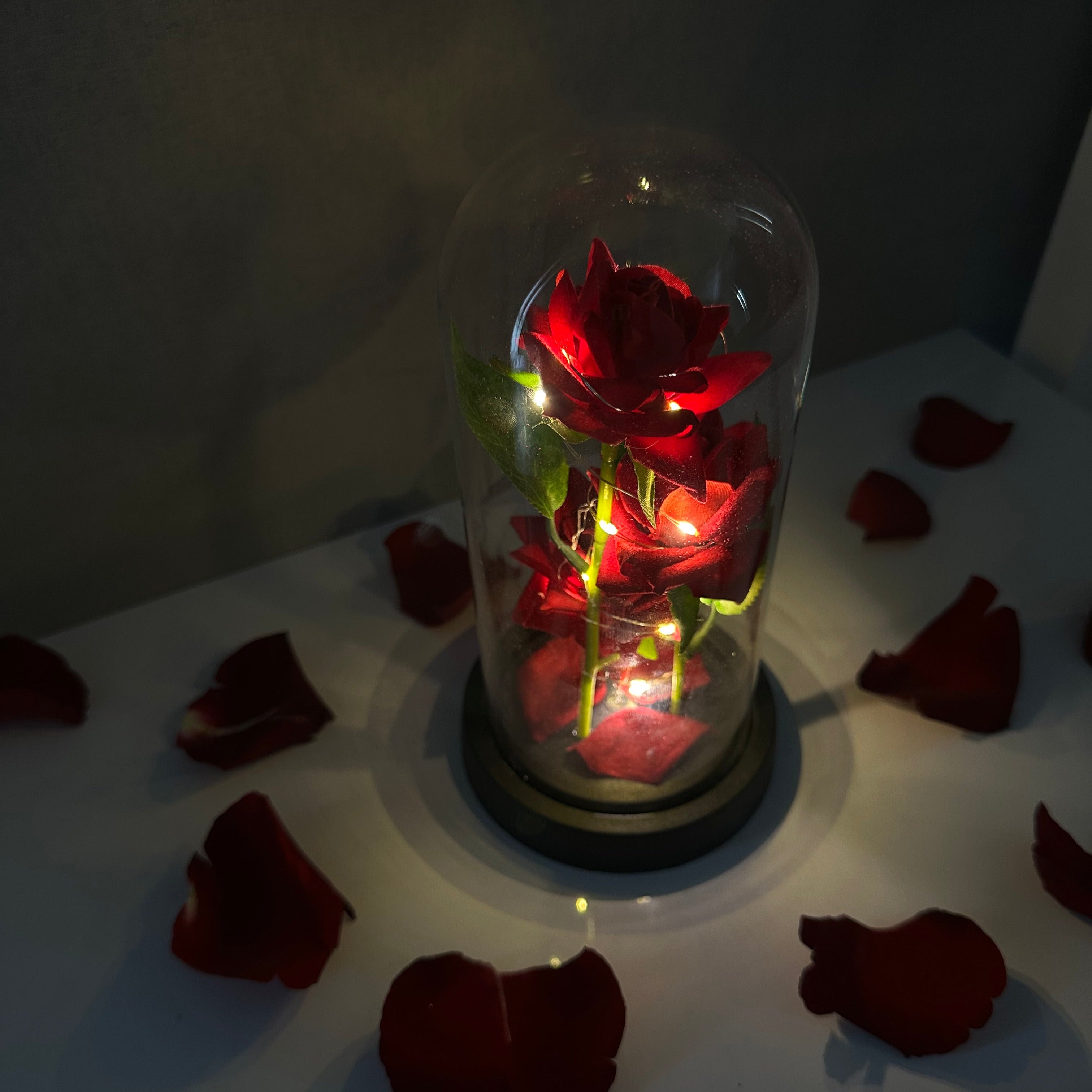 Eternal Rose Lamp