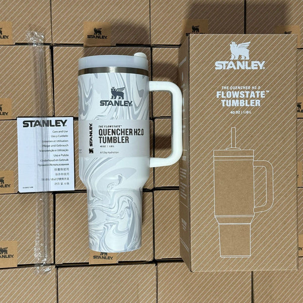 Stanley Quencher Bottle (40oz / 1.18L)