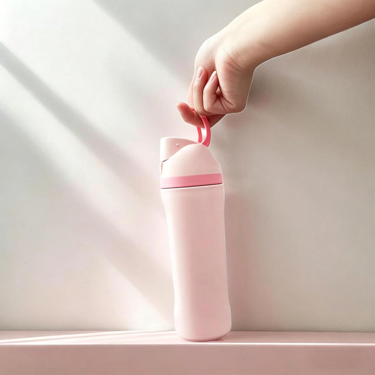 Insulated Stainless Steel Bottle with 2-in-1 Lid