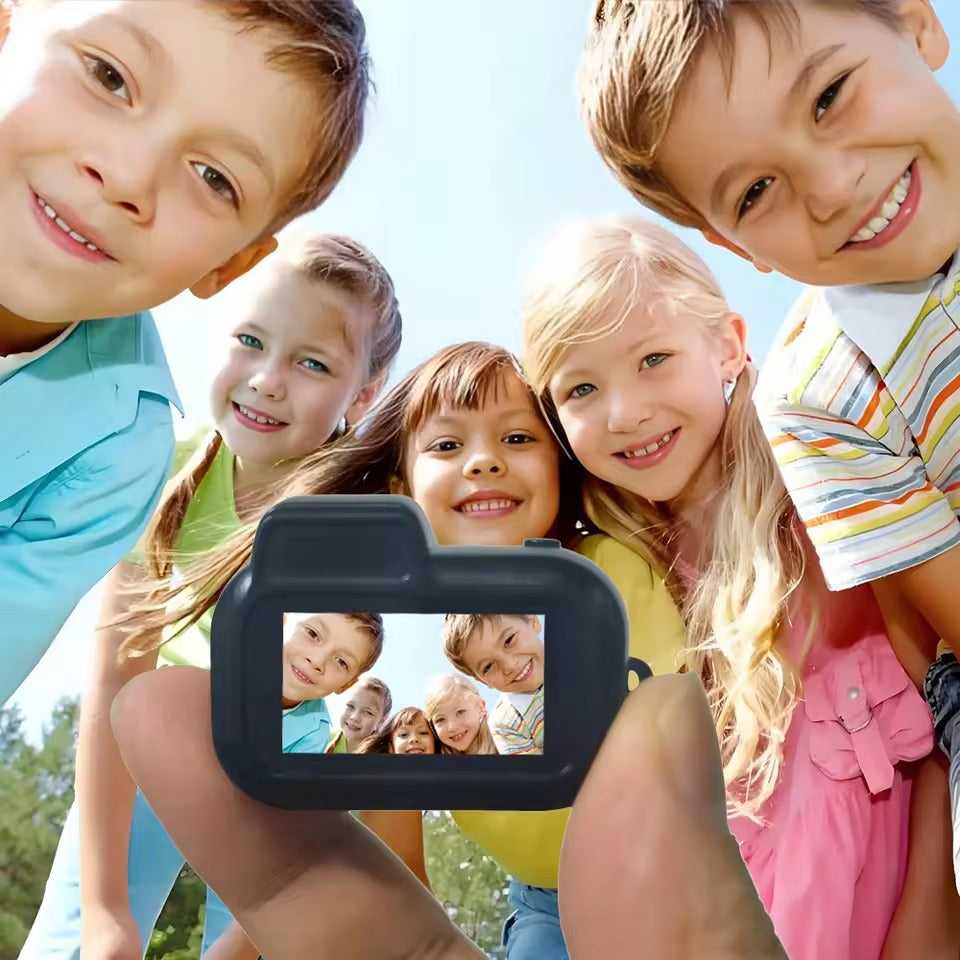 Mini Pixel Camera + 16gb SD Card