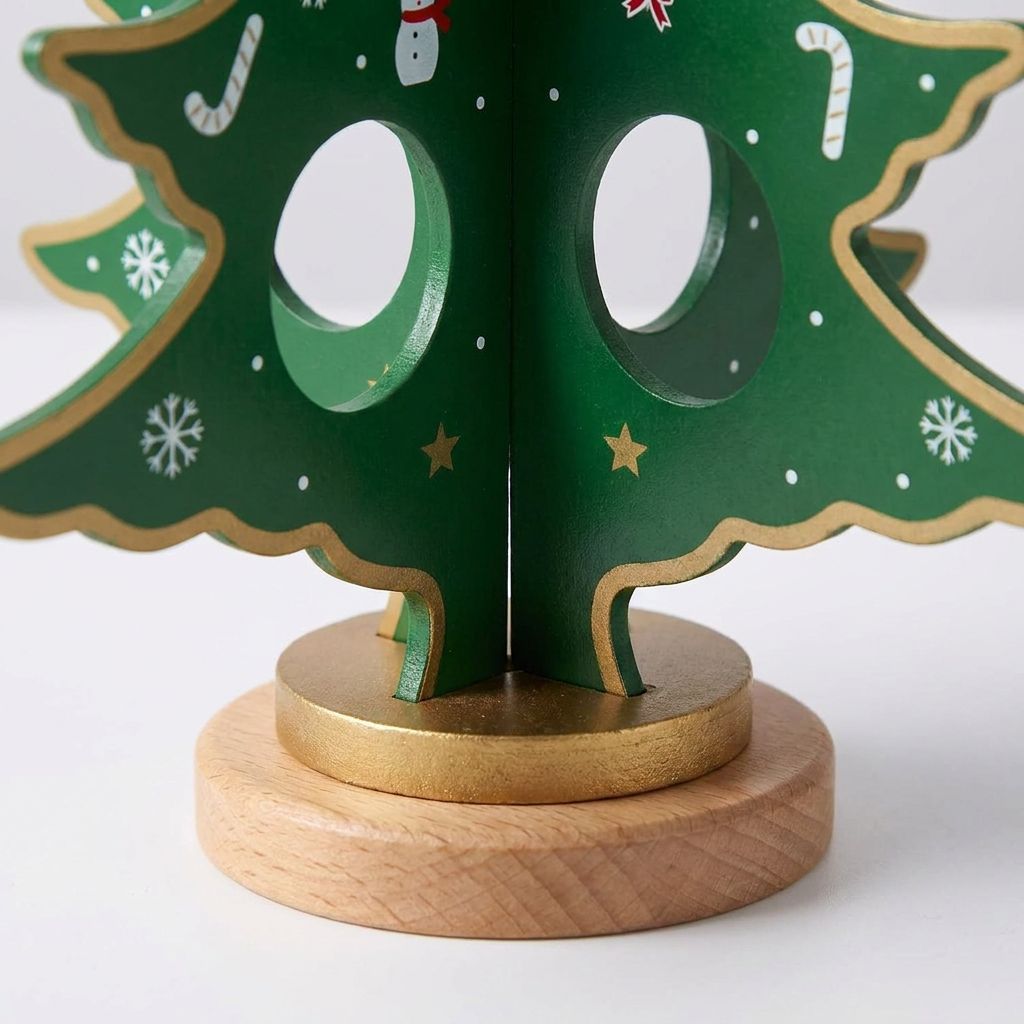 Close-up - slotted panels and round wooden base