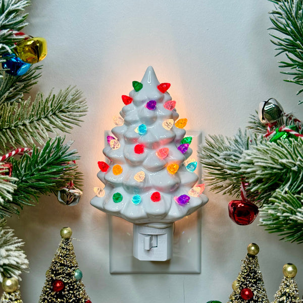 Wall Plug Christmas Tree